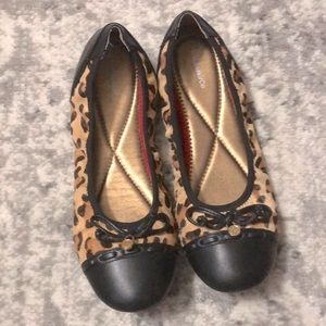 G.H. Bass & Co. comfy Ballet Flats